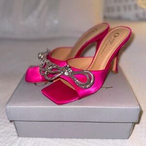 Pink Bow Heels